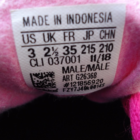 SIZE 3.Adidas Kids boys Soccer cleats. - Picture 7 of 8